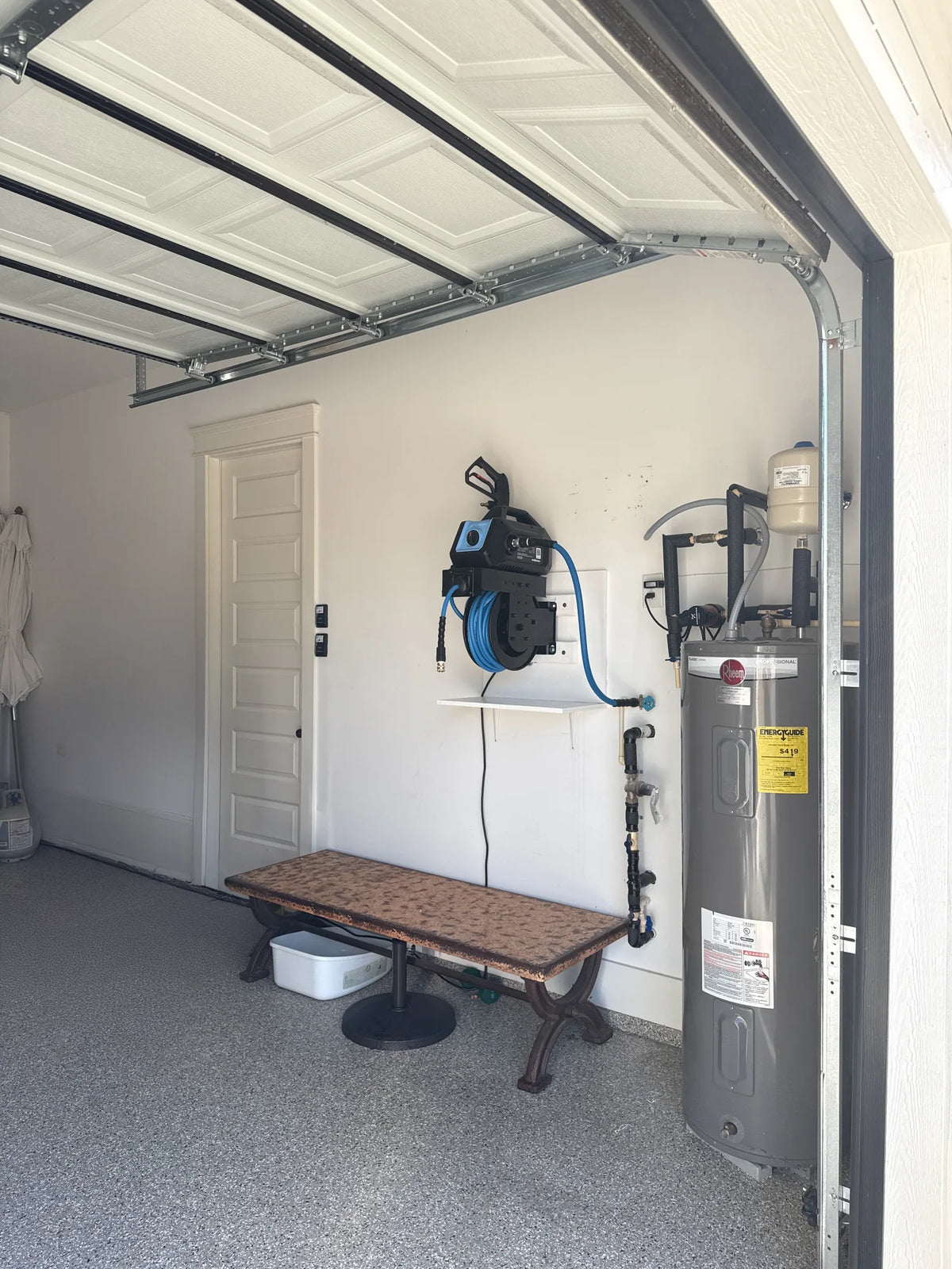 Blu Shield HumpBack 3000PSI All-in-One Electric Pressure Washer System, Auto-Retractable Hose Reel, Industrial Pump, Wall or Floor Mount